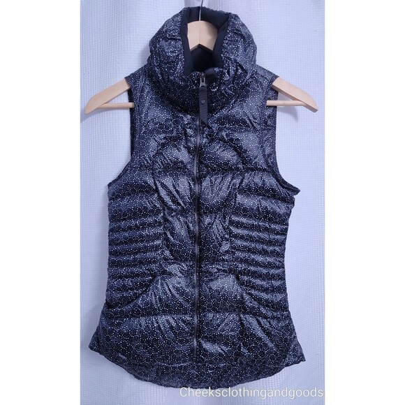 Lululemon 2 Fluffin Awesome Goose Down Vest  Women's size 2 Freckle Flower - Picture 2 of 10